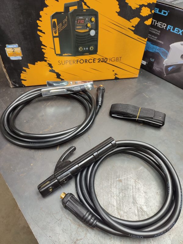 Iweld Gorilla SuperForce 230 — aparat za elektrodu 215 A