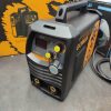 Iweld Gorilla SuperForce 230 — aparat za elektrodu 215 A