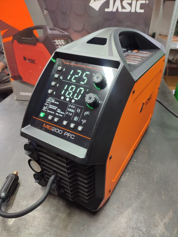 Jasic EVO 2.0 MIG 200 PFC — MIG, TIG i elektroda, 200 A