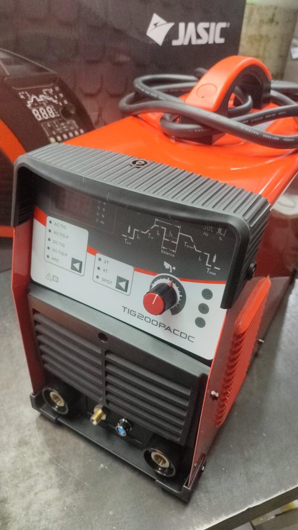 Walmer TIG 200P AC/DC — TIG za aluminijum sa pulsom, 200 A